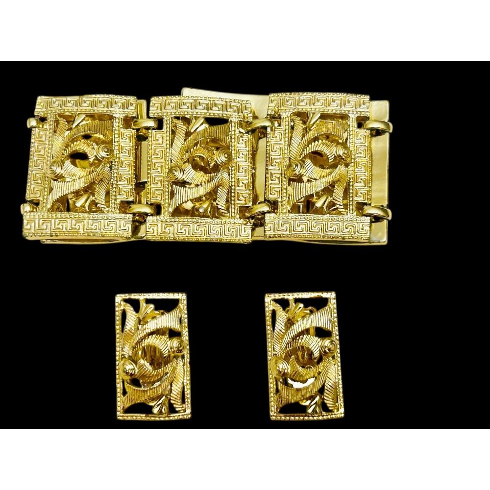 Greek Revival SET of 2 Golden Filigree Panel Bracelet & Clip-On Earrings Vintage - Picture 3 of 8